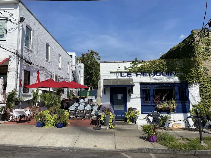 Le Penguin Picture 7