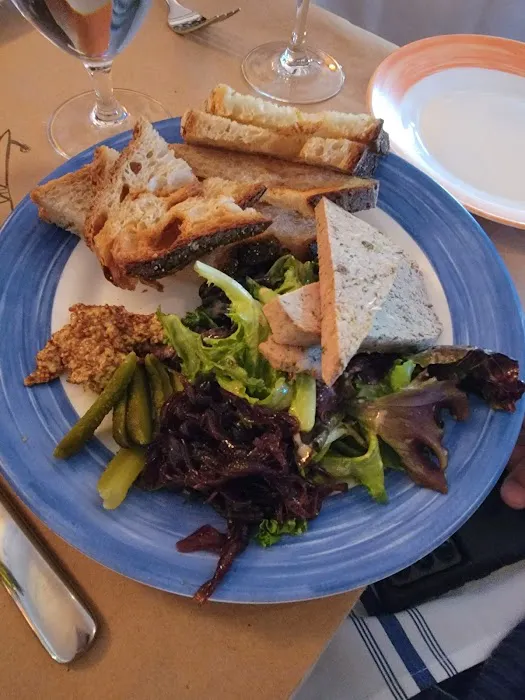 Le Penguin Picture 5