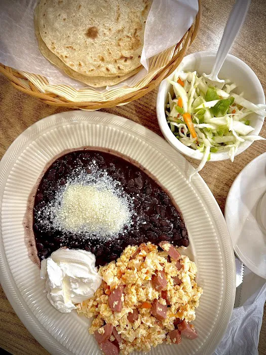 Flamboyant Chicho Cocina Picture 10