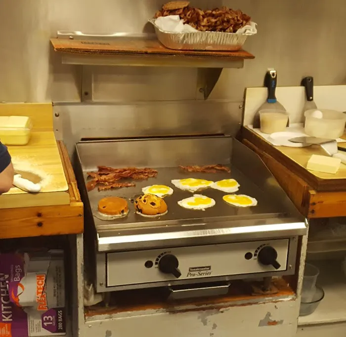 Angel mini market General Store Picture 4