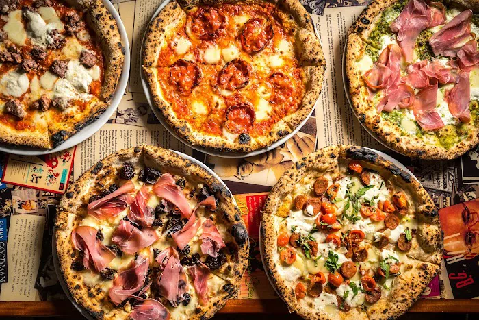 Coalhouse Pizza & Bar Picture 4