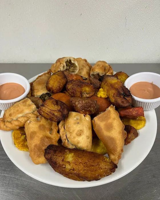 Los Gemelos Deli & Restaurant Picture 3