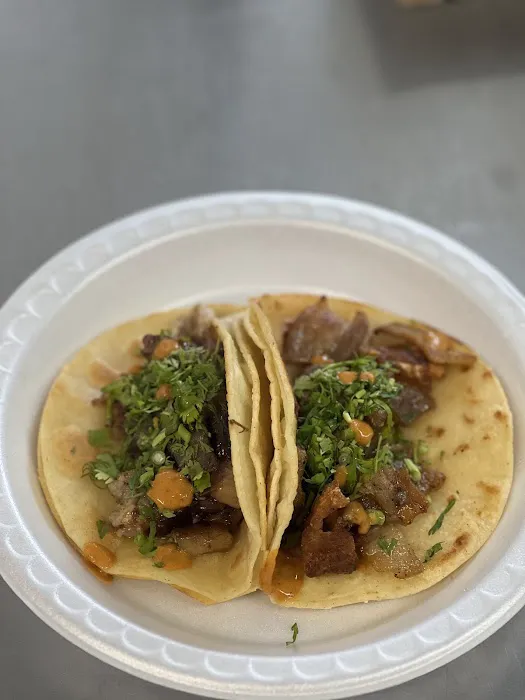 El chilito food truck2 Picture 5