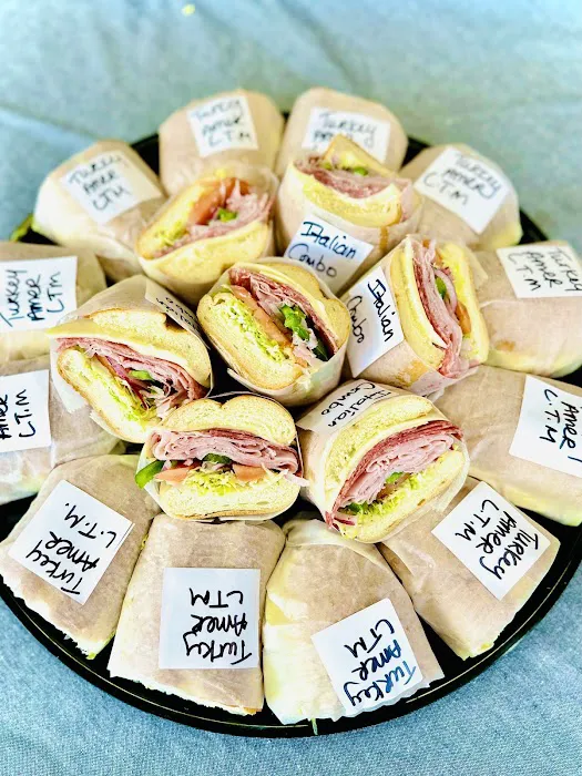 Summer Street Kitchen Picture 10