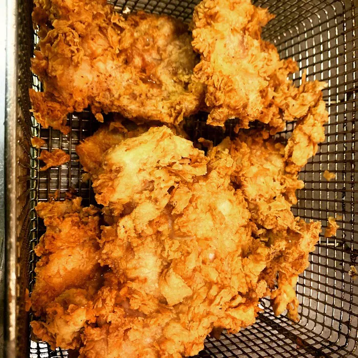 Summer Street Kitchen Picture 9