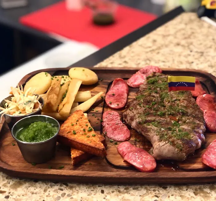 La Calle Arepas Bar Picture 5