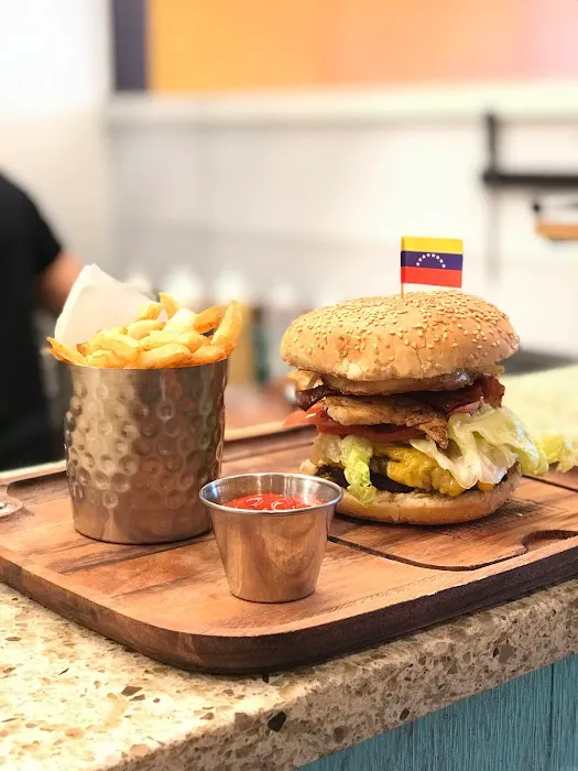 La Calle Arepas Bar Picture 4