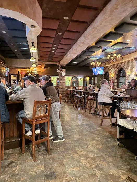 O'Neill's Irish Pub & Restaurant Picture 2
