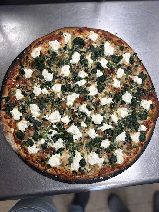 New Crossroads Pizza Picture 5