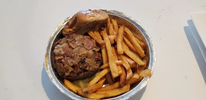 The Stillery Restaurant & Bar Picture 6