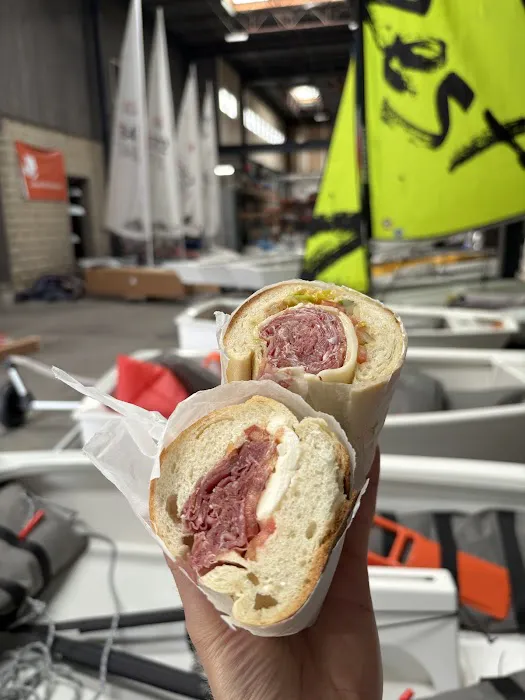 Italian Kitchen Picture 4