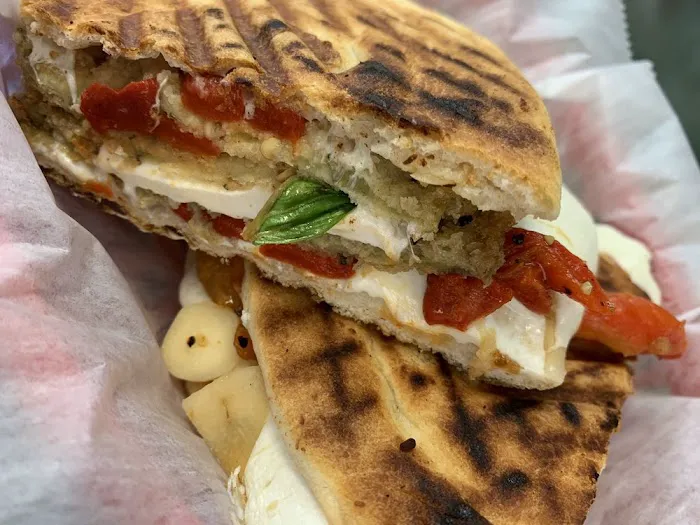 Italian Kitchen Picture 8