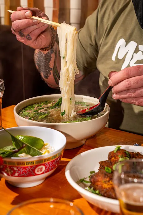 Mẹcha Noodle Bar Picture 4