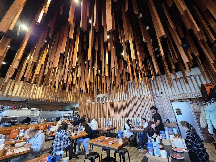 Mẹcha Noodle Bar Picture 2