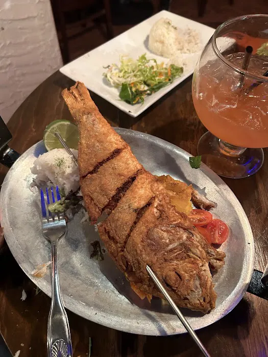 Parchados en la Fonda Picture 3