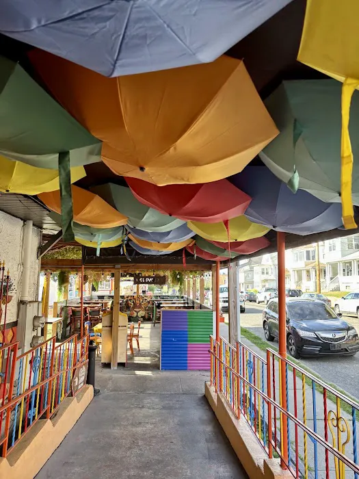 Parchados en la Fonda Picture 4