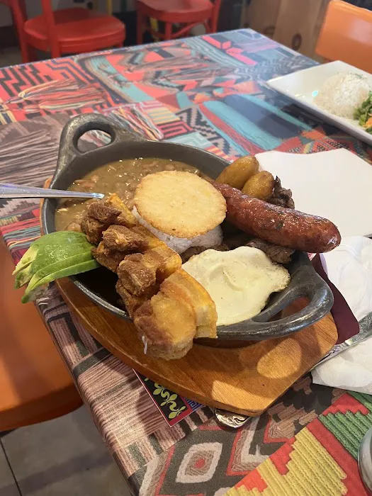 Parchados en la Fonda Picture 9