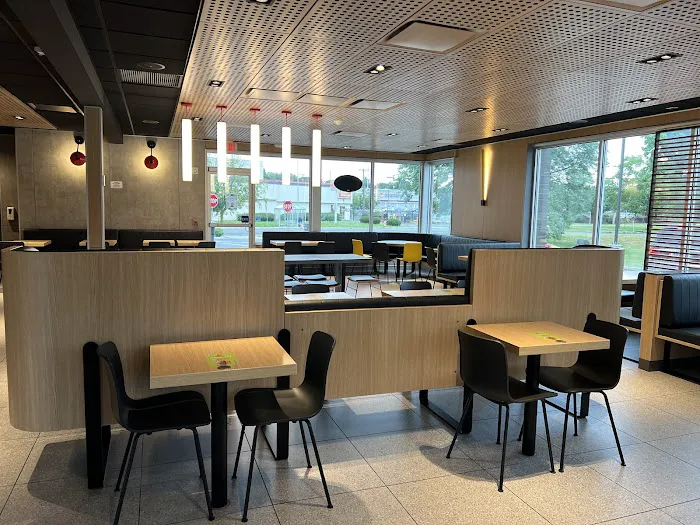 McDonald's Picture 9