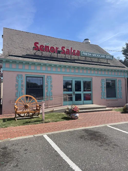 Señor Salsa Picture 9
