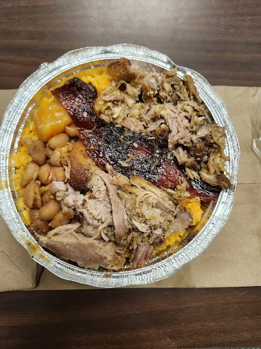 Cafeteria Marla's Restaurant Picture 6