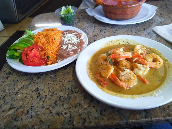 La Mexicana Restaurant & Bakery Picture 5