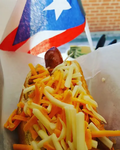 Snappy Dawgs Gourmet Street Food Picture 2