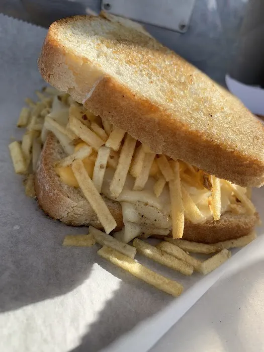 Snappy Dawgs Gourmet Street Food Picture 4