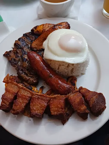 El Pueblito Restaurant Picture 1