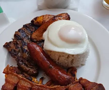 El Pueblito Restaurant