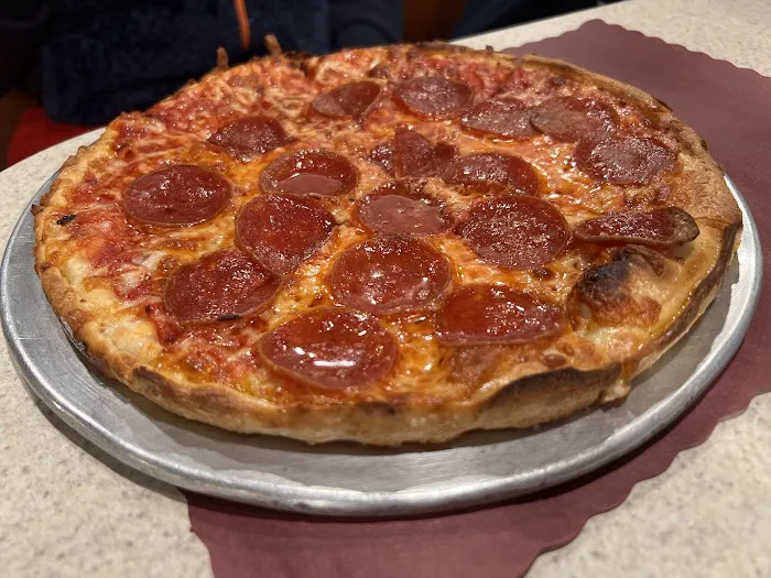 Arthur's Famous Pizza Picture 1