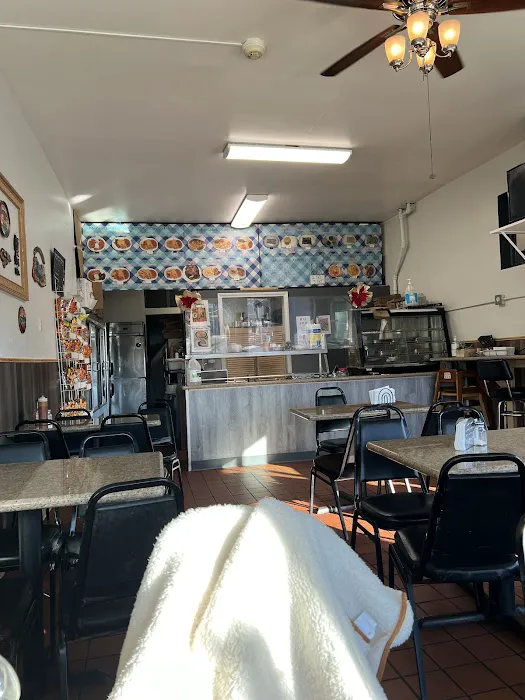 Leo's Restaurant Picture 8