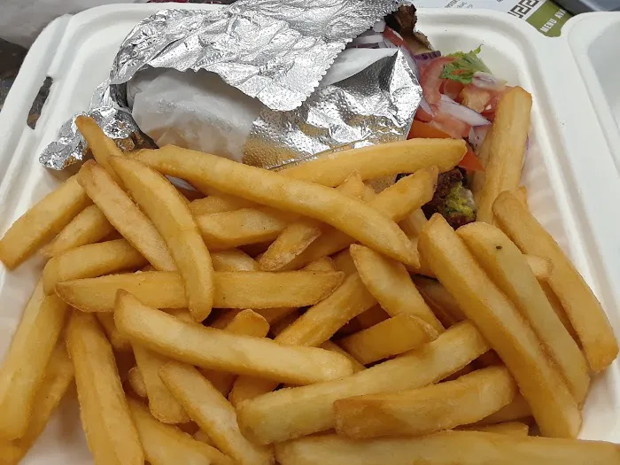 The GreekVille - East Norwich Picture 10