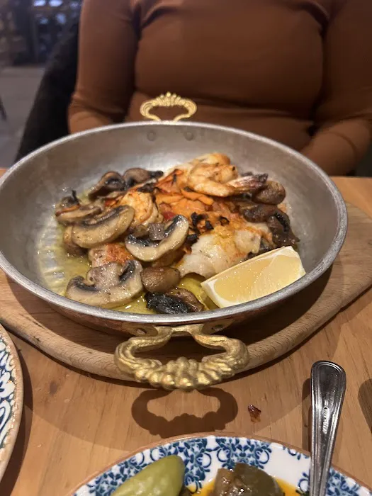 Krinti Mediterranean Grill Picture 1