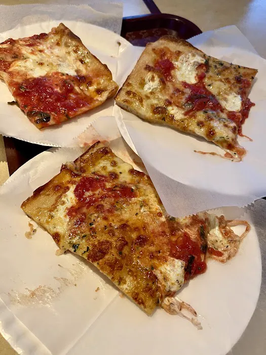 La Piazza Pizzeria & Italian Kitchen Picture 9