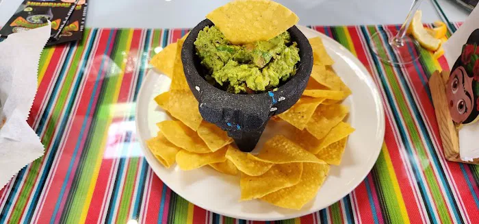 Guacamole Restaurant Picture 7