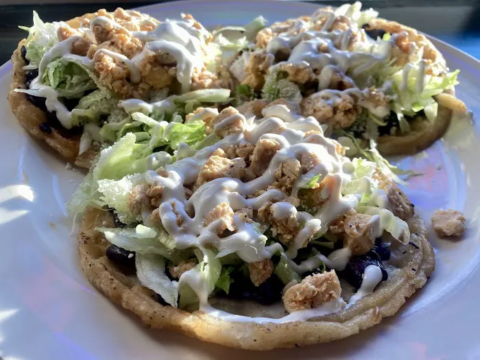 Guacamole Restaurant Picture 1