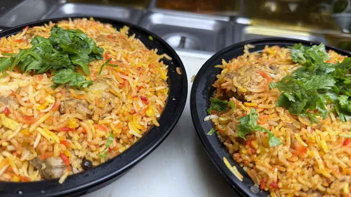 Halal Bros Cortlandt Picture 7