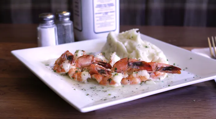 Fat Sal's Bar & Grill Picture 4