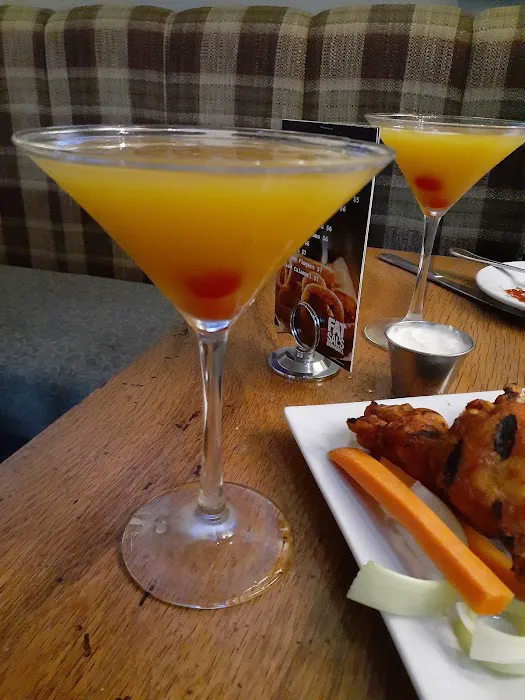 Fat Sal's Bar & Grill Picture 3