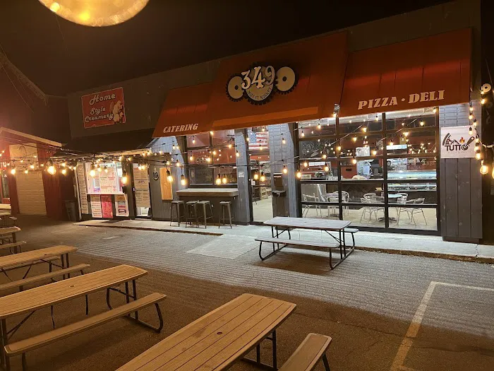 Tutto Pizza Picture 6