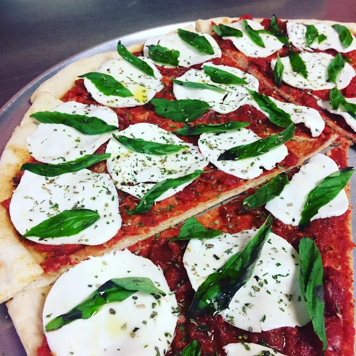 Garrison Pizza y Más Picture 7