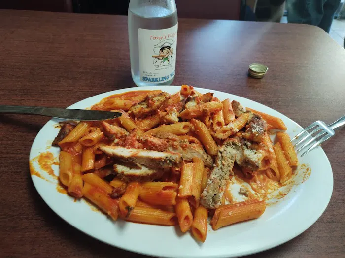 Tony's Pizzeria Picture 1