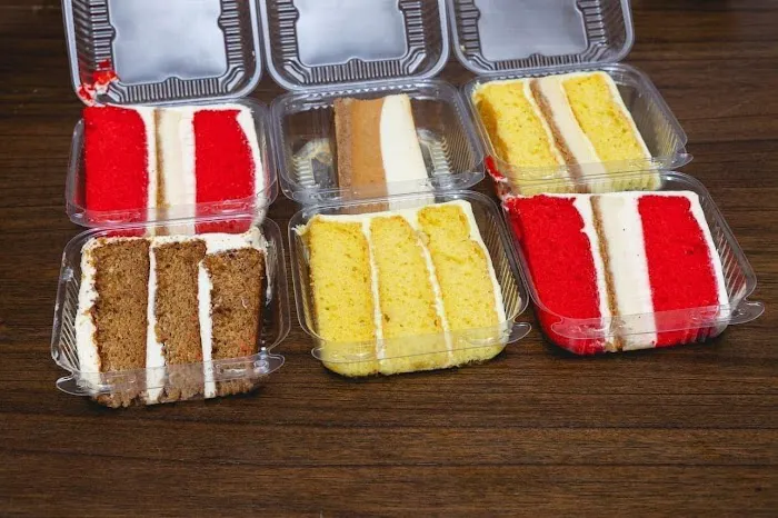 GOLDEN WİNGS FISH AND CHICKEN BROAD ST Picture 8