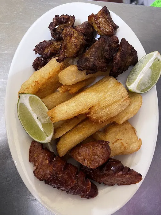 Scarlett's Restaurant & Bakery Picture 5