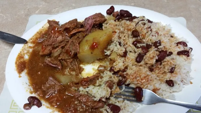 Leo's Café & El Guame Restaurant Picture 8