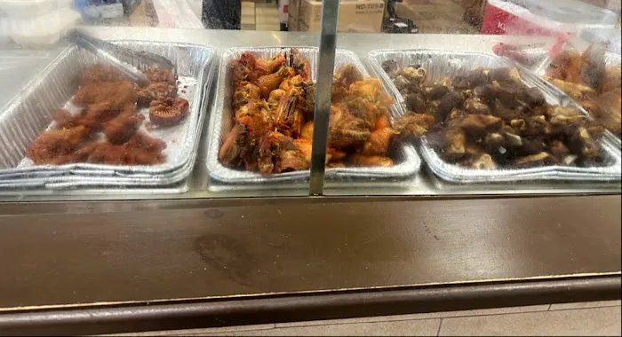 Aunty Lizzy's Oseikrom Restaurant and African Market Picture 5