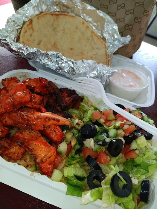 NY Gyro King Newark Picture 3