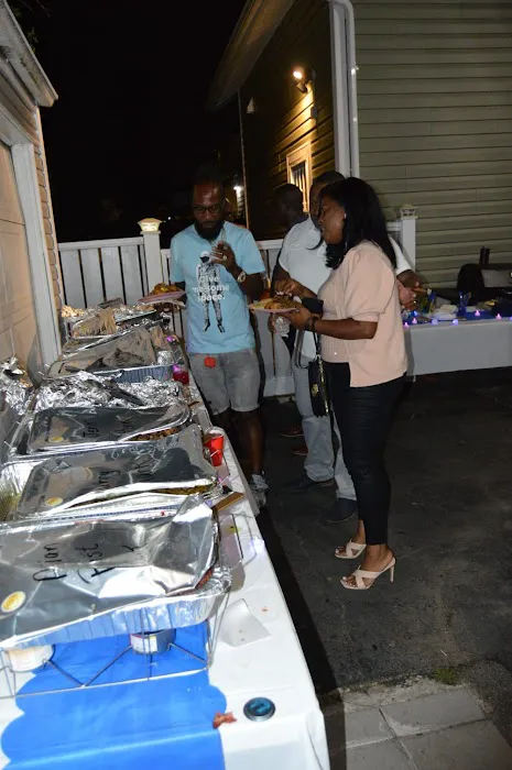 Cleo's kitchen Picture 5