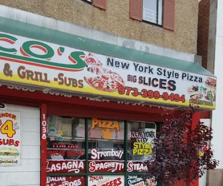 Nico's Halal Pizzeria & Fried Chicken