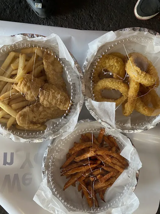 Golden food services Picture 2